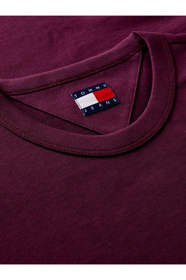 TJM REG BADGE TEE EXT - ΜΠΟΡΝΤΩ